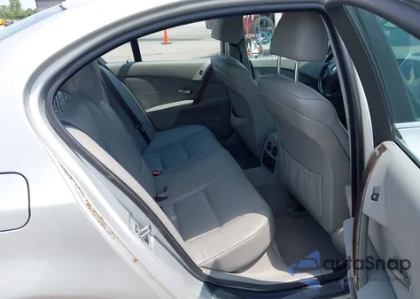 2006 BMW 525 Xi z USA, uszkodzony, nr VIN WBANF33596CS37359